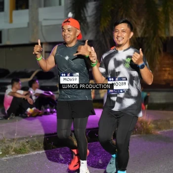 Runner Photo 7986754