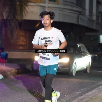 Runner Photo 7986762
