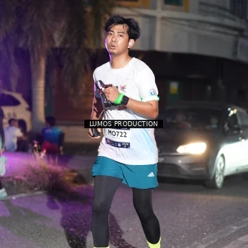 Runner Photo 7986770