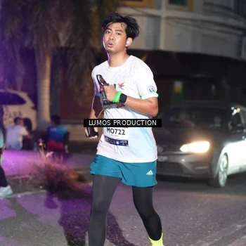 Runner Photo 7986773