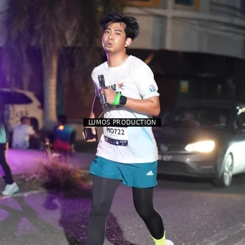 Runner Photo 7986774