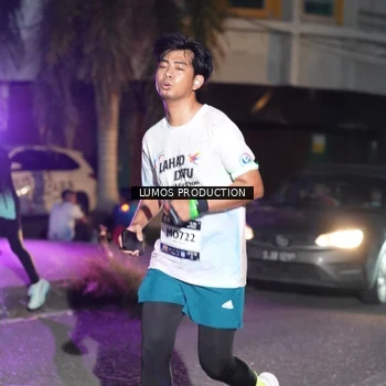 Runner Photo 7986778
