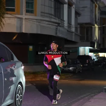 Runner Photo 7986789