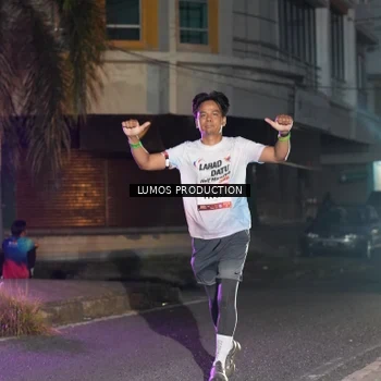 Runner Photo 7986808