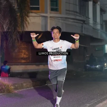 Runner Photo 7986811