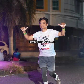 Runner Photo 7986822