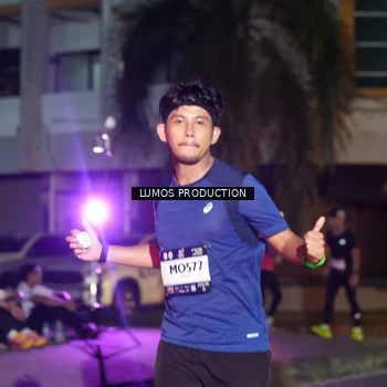 Runner Photo 7986836