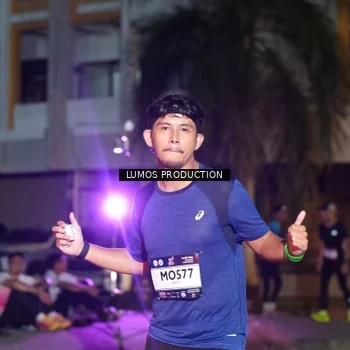 Runner Photo 7986839