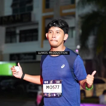 Runner Photo 7986852