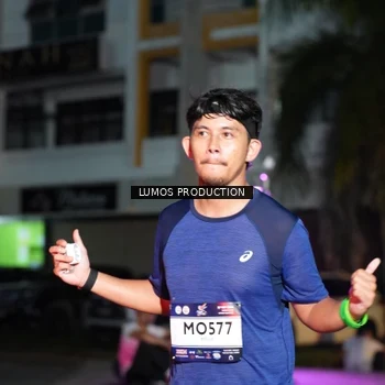Runner Photo 7986856