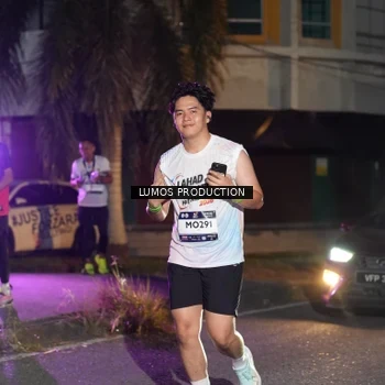 Runner Photo 7986882