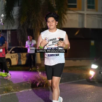 Runner Photo 7986894