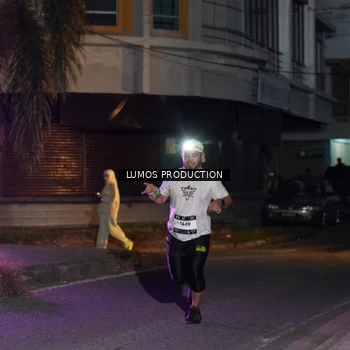 Runner Photo 7986901