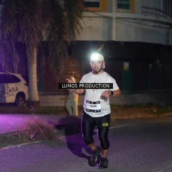 Runner Photo 7986910