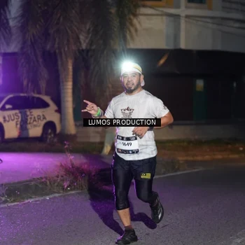 Runner Photo 7986915