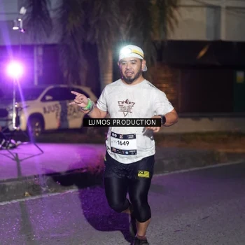 Runner Photo 7986927