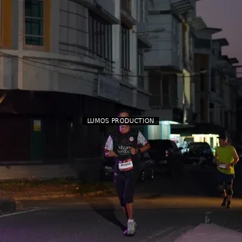 Runner Photo 7986940