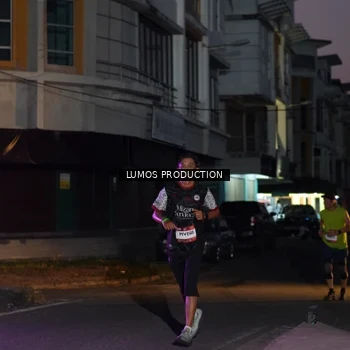Runner Photo 7986945