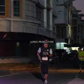 Runner Photo 7986947