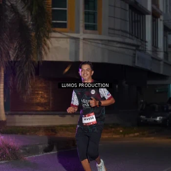Runner Photo 7986955
