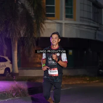 Runner Photo 7986961