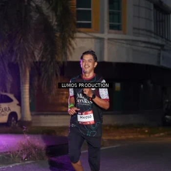 Runner Photo 7986966