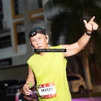 Runner Photo 7986987