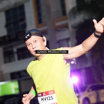 Runner Photo 7986995
