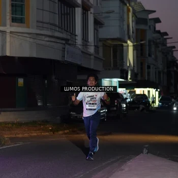 Runner Photo 7986999
