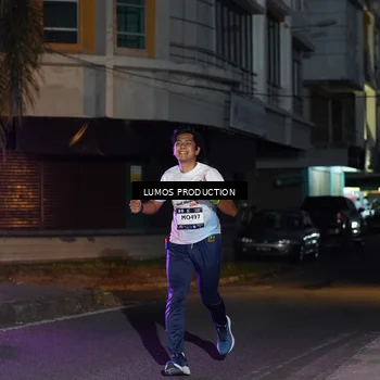 Runner Photo 7987007