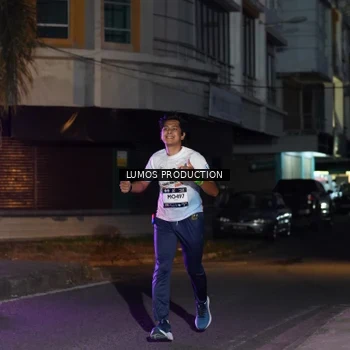 Runner Photo 7987008