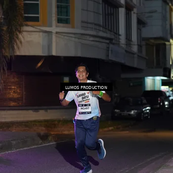 Runner Photo 7987013