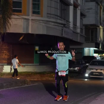 Runner Photo 7987060