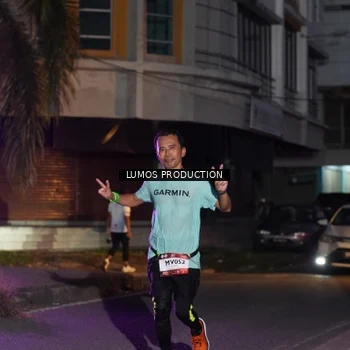 Runner Photo 7987064