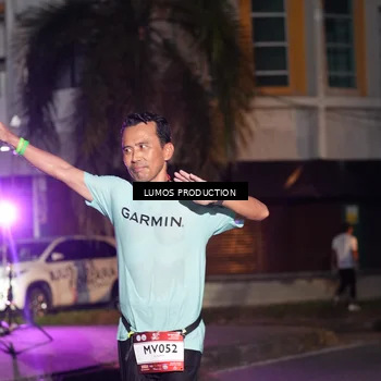 Runner Photo 7987091