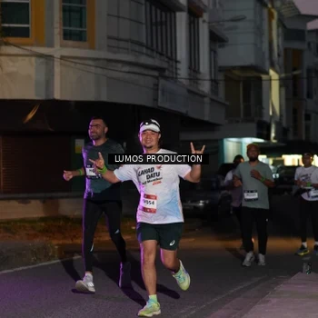 Runner Photo 7987107