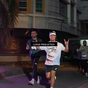 Runner Photo 7987111