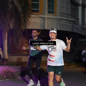 Runner Photo 7987121
