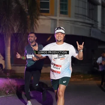 Runner Photo 7987122