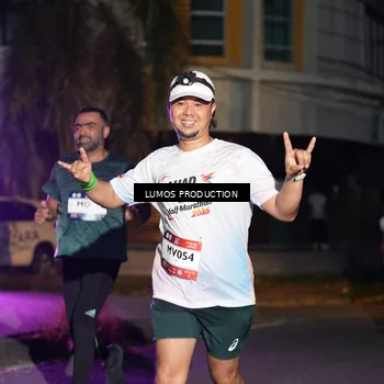 Runner Photo 7987131