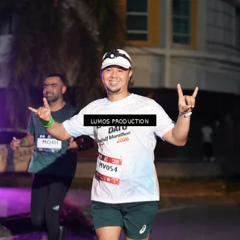 Runner Photo 7987134