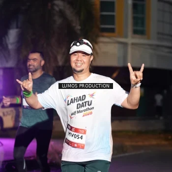 Runner Photo 7987140