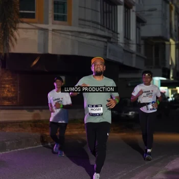 Runner Photo 7987143