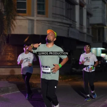 Runner Photo 7987158