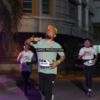 Runner Photo 7987164