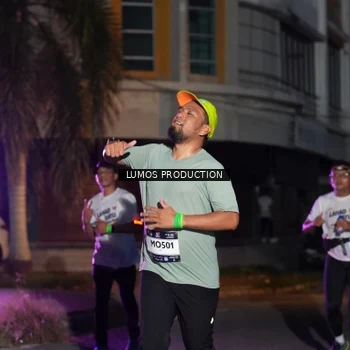 Runner Photo 7987176