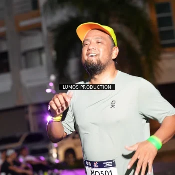 Runner Photo 7987188