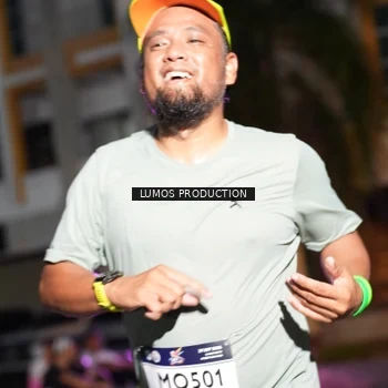Runner Photo 7987193