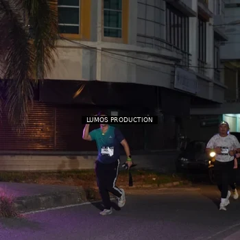 Runner Photo 7987242