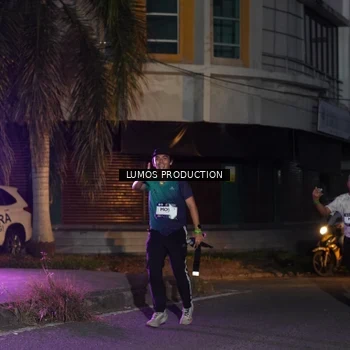 Runner Photo 7987254